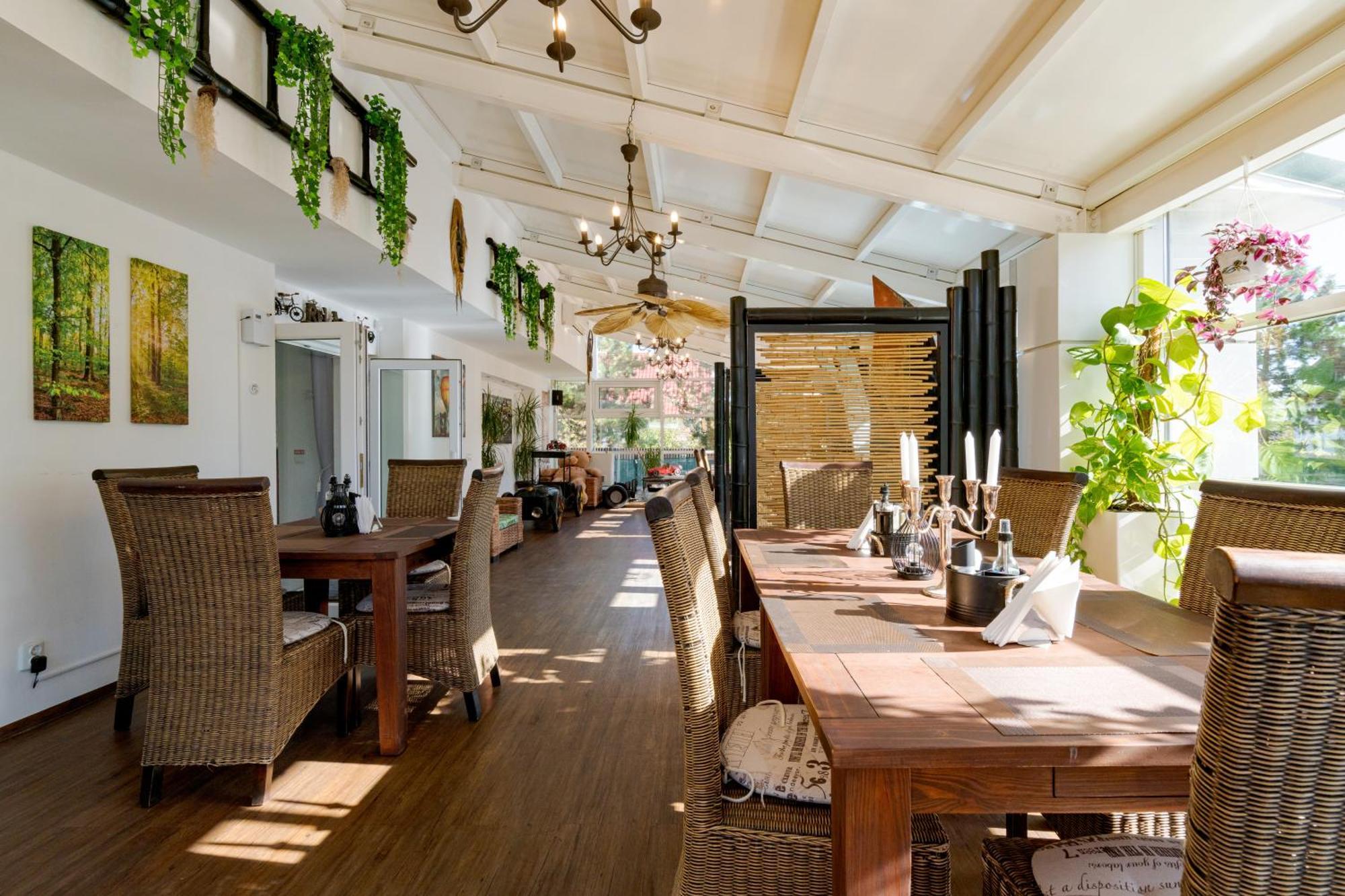 Casa Augsburg Hotel Banesti Bagian luar foto